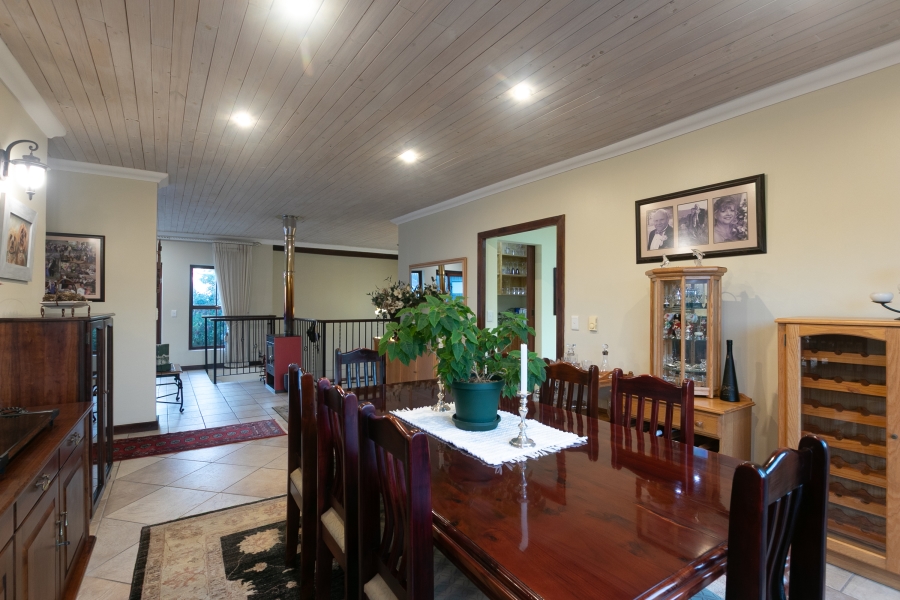 4 Bedroom Property for Sale in Cola Beach Western Cape